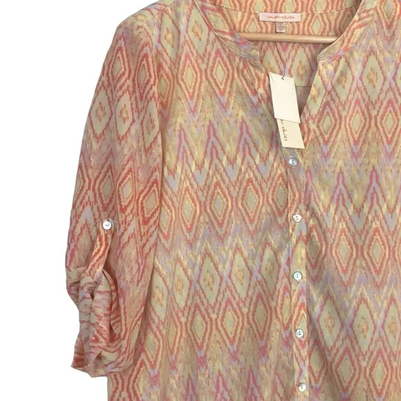 Under Skies Women’s M NEW Rolled Up Sleeve Print Button Blouse - Picture 4 of 5